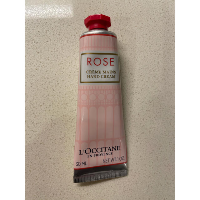 L'OCCITANE(ロクシタン)のロクシタン　ローズ　ハンドクリーム　30ml コスメ/美容のボディケア(ハンドクリーム)の商品写真