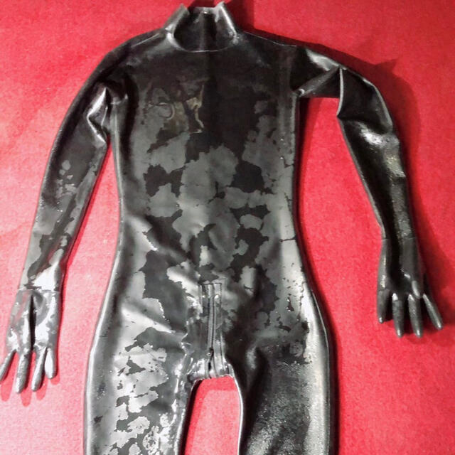 FaburiLatex 正規品 ラバースーツ 鋳造グローブソックス一体型 M エンタメ/ホビーの同人誌(コスプレ)の商品写真