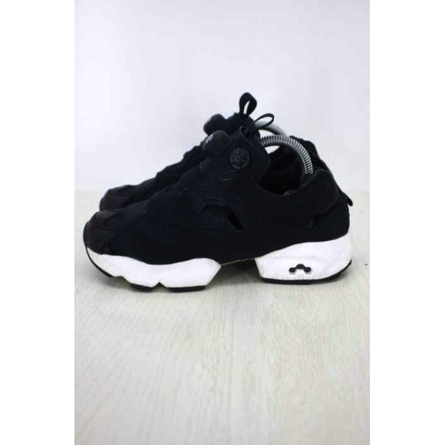 Reebok(リーボック)のReebok（リーボック） Insta Pump Fury OG レディース レディースの靴/シューズ(スニーカー)の商品写真