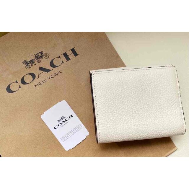 COACH - コーチ新作♡ジョージー ミニ折財布ホワイトキャンバスの通販 ...