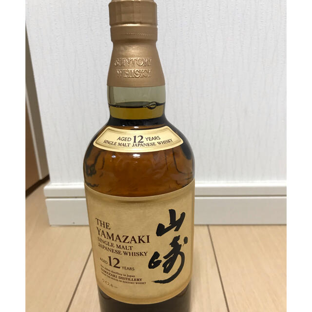 サントリー(サントリー)の山崎12年 ウイスキー　700ml 食品/飲料/酒の酒(ウイスキー)の商品写真