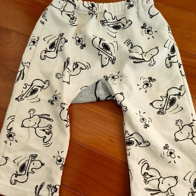 SNOOPY(スヌーピー)のスヌーピーベビーパンツ他4点セット キッズ/ベビー/マタニティのキッズ服男の子用(90cm~)(パンツ/スパッツ)の商品写真