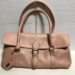 フェンディ(FENDI)のFENDI ☆ セレリア　リンダ　シャンパンピンク(ショルダーバッグ)