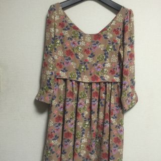 ノエラ(Noela)の専用☆🌺値下げ🌺ノエラ花柄ワンピース(ひざ丈ワンピース)