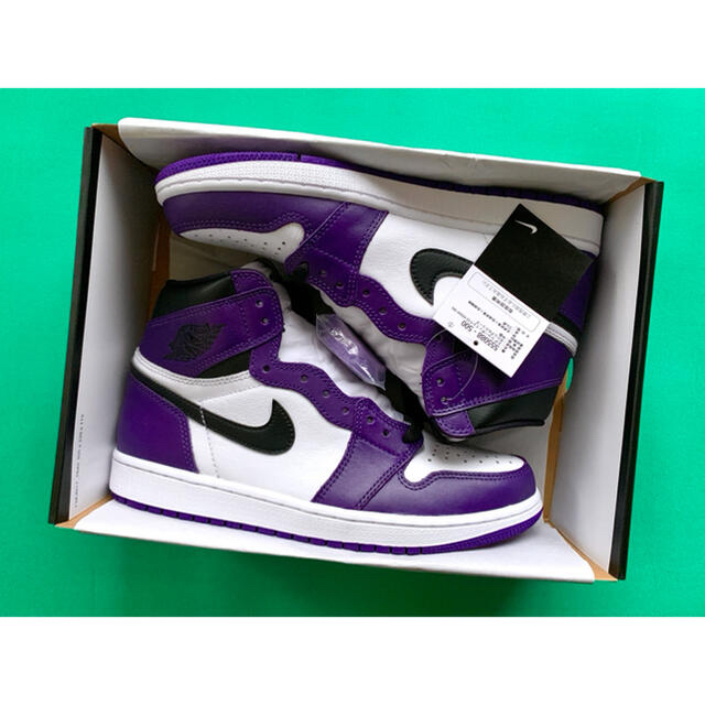 NIKE(ナイキ)のAIR JORDAN 1 RETRO HIGH OG COURT PURPLE メンズの靴/シューズ(スニーカー)の商品写真