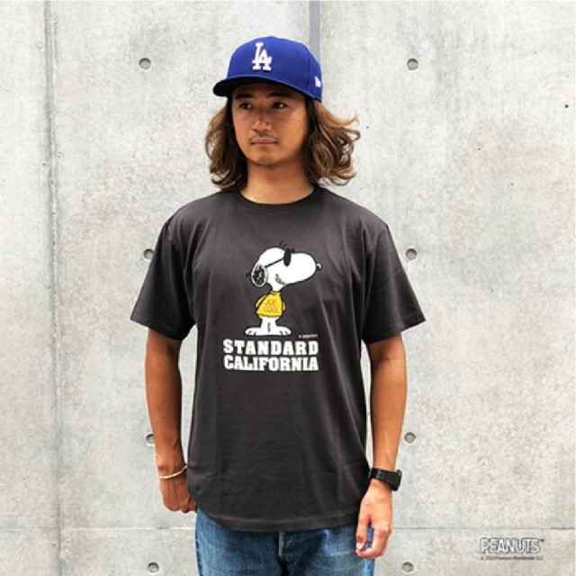 STANDARD CALIFORNIA(スタンダードカリフォルニア)のYJ 様専用　SNOOPY × SD Joe Cool Tシャツ　Lサイズ メンズのトップス(Tシャツ/カットソー(半袖/袖なし))の商品写真