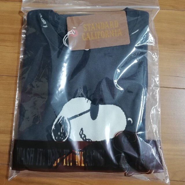 STANDARD CALIFORNIA(スタンダードカリフォルニア)のYJ 様専用　SNOOPY × SD Joe Cool Tシャツ　Lサイズ メンズのトップス(Tシャツ/カットソー(半袖/袖なし))の商品写真