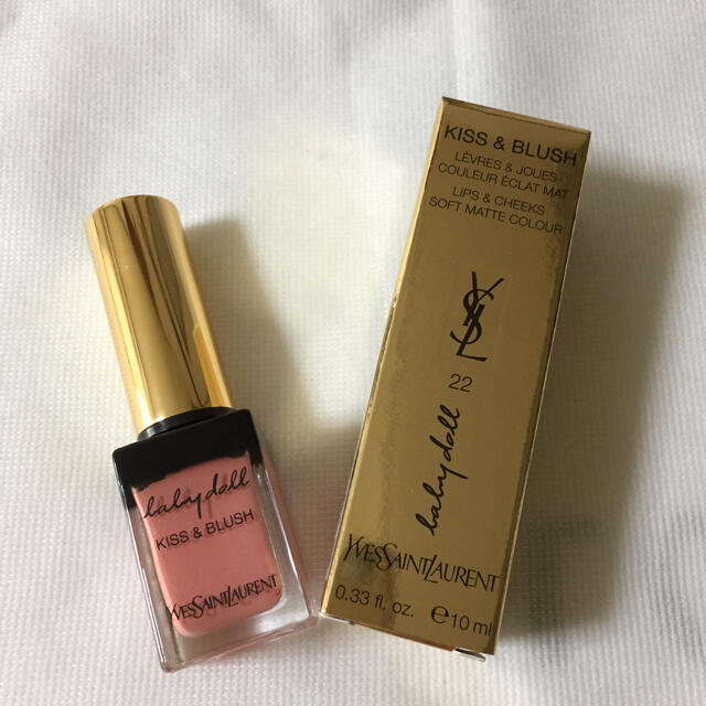 Yves Saint Laurent Beaute(イヴサンローランボーテ)のイヴサンローラン ベビードールキッス＃22、＃23 コスメ/美容のベースメイク/化粧品(口紅)の商品写真