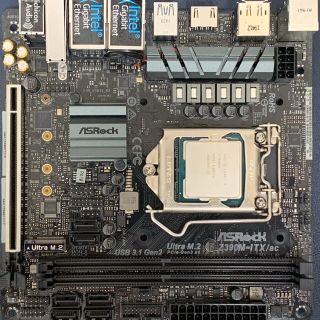 【本日限定】intel i5 9600K、ASRock Z390M-ITX/ac(PCパーツ)