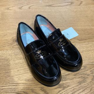 トッカ(TOCCA)の新品　トッカ　ローファー　靴　黒　サイズ18(ローファー)