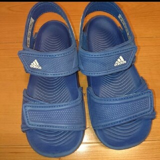 アディダス(adidas)のadidas サンダル 青 ブルー  １６センチ(サンダル)