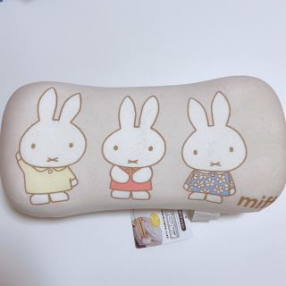 シマムラ(しまむら)のミッフィー クッション 腰あてクッション miffy しまむら(クッション)