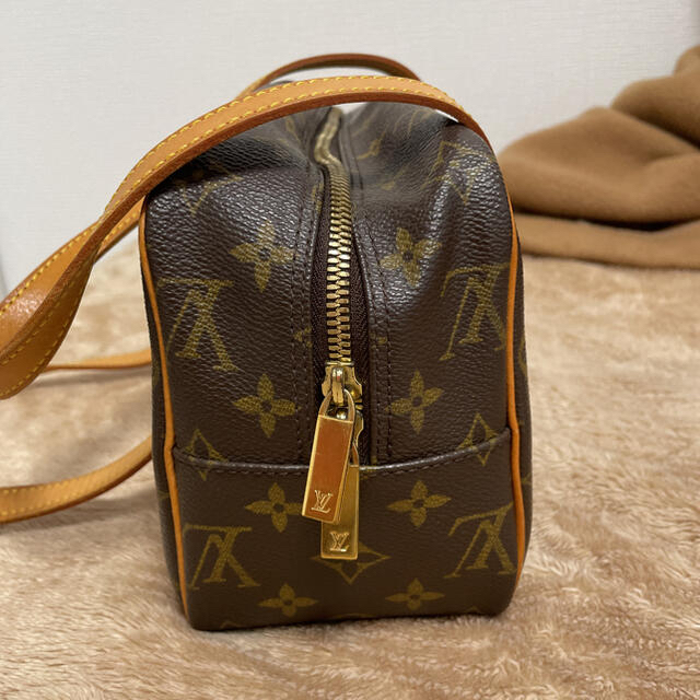 LOUIS VUITTON モノグラム　シテMM 2