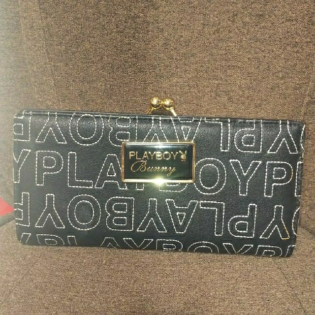 PLAYBOY(プレイボーイ)のPLAY BOY  長財布  未使用品 レディースのファッション小物(財布)の商品写真
