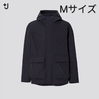 ユニクロ(UNIQLO)の【新品未使用】ユニクロ +J  オーバーサイズマウンテンパーカ ブラック M(マウンテンパーカー)