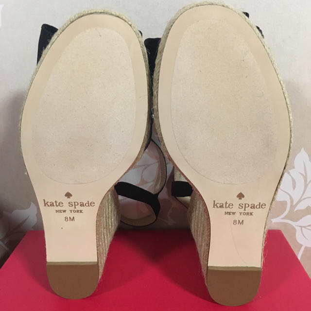 kate spade new york(ケイトスペードニューヨーク)の【新品未使用】kate spadeグロングランリボンサンダル♡ レディースの靴/シューズ(サンダル)の商品写真