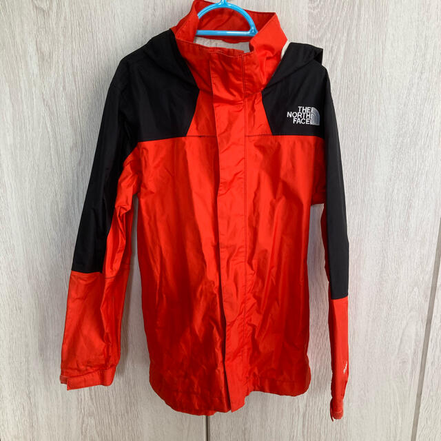 THE NORTH FACE(ザノースフェイス)のノースフェイス　アウター　処分品 キッズ/ベビー/マタニティのキッズ服男の子用(90cm~)(ジャケット/上着)の商品写真