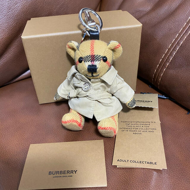 BURBERRY(バーバリー)の【美品】Burberry バーバリー　トーマス　ベアチャーム レディースのアクセサリー(チャーム)の商品写真