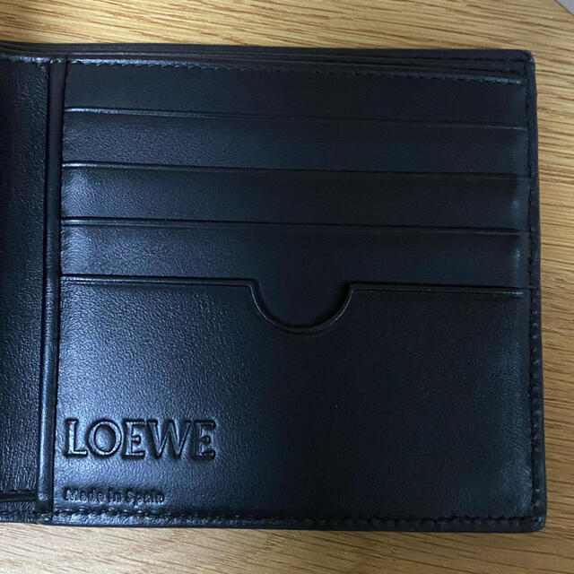 LOEWE 二つ折り財布の通販 by リリ's shop｜ロエベならラクマ - LOEWE ロエベ セール特価
