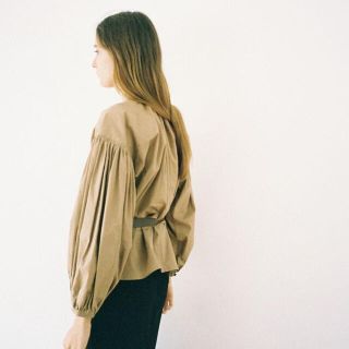 ステュディオス(STUDIOUS)の最終お値下げ【clane】VOLUME PUFF SMOCK TOPS(シャツ/ブラウス(長袖/七分))