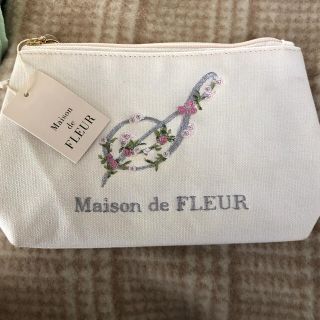 メゾンドフルール(Maison de FLEUR)のMaison de FLEUR イニシャル ポーチ(ポーチ)