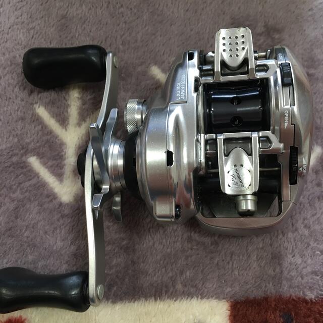 SHIMANO(シマノ)の［値下げ］シマノ16メタニウムmgl  XG左ハンドル スポーツ/アウトドアのフィッシング(リール)の商品写真