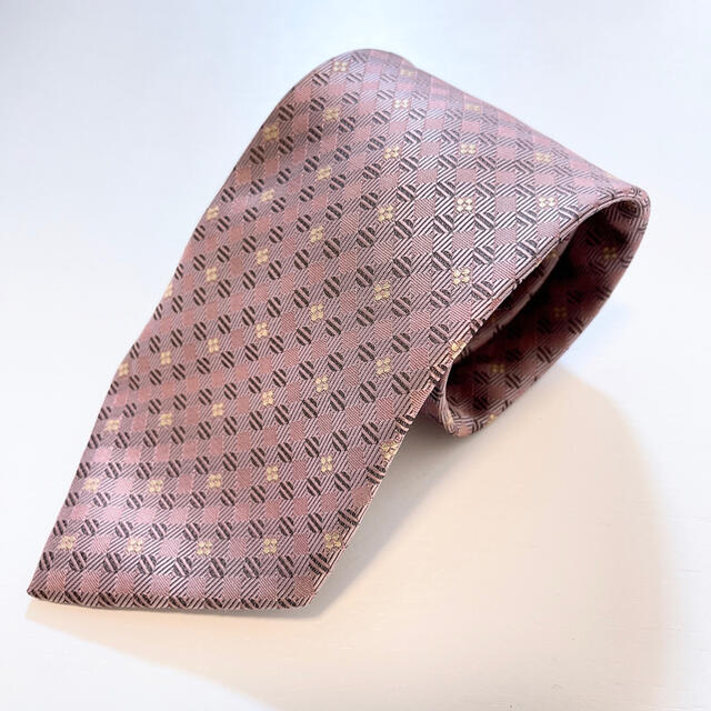 LOUIS VUITTON ネクタイ 人気柄 未使用 【送料無料】 LOUIS VUITTON ネクタイ 人気柄 未使用 【送料無料】