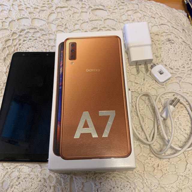 Galaxy(ギャラクシー)のGalaxyA7(本体) スマホ/家電/カメラのスマートフォン/携帯電話(スマートフォン本体)の商品写真