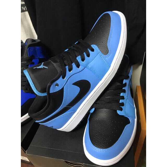 NIKE(ナイキ)の air jordan 1 low！university blue ジョーダン メンズの靴/シューズ(スニーカー)の商品写真