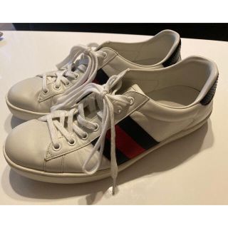 グッチ(Gucci)のGUCCI スニーカー白men'sサイズ25.5cm 美品(スニーカー)