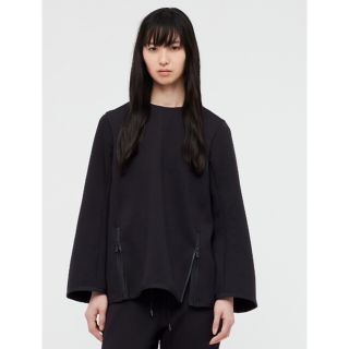 ユニクロ(UNIQLO)の+J ドライスウェットクルーネックシャツ（長袖）ブラック　M タグ付き新品完売品(トレーナー/スウェット)