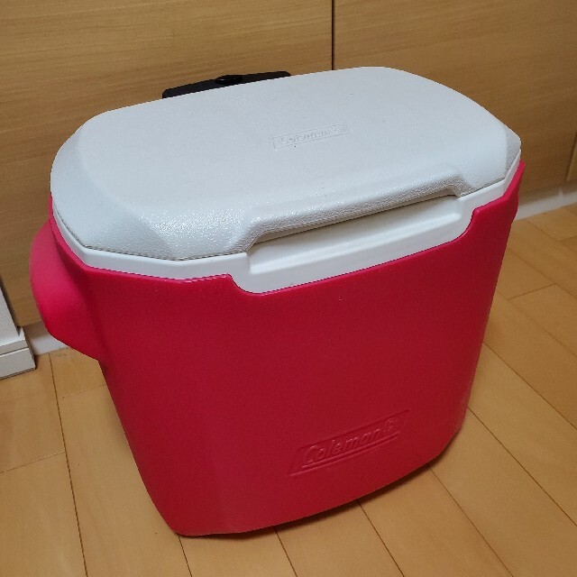 Coleman(コールマン)のコールマンクーラーボックス　28QT スポーツ/アウトドアのアウトドア(その他)の商品写真