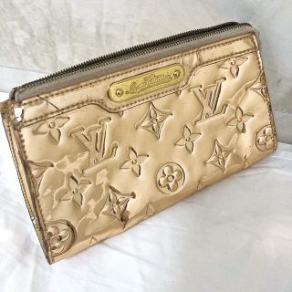 ルイヴィトン(LOUIS VUITTON)のVuitton (ポーチ)