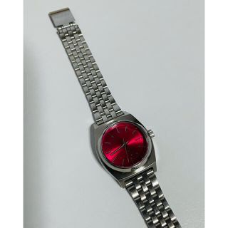 ニクソン(NIXON)の【電池新品の美品】NIXONのSMALL TIME TELLER ピンク(腕時計)