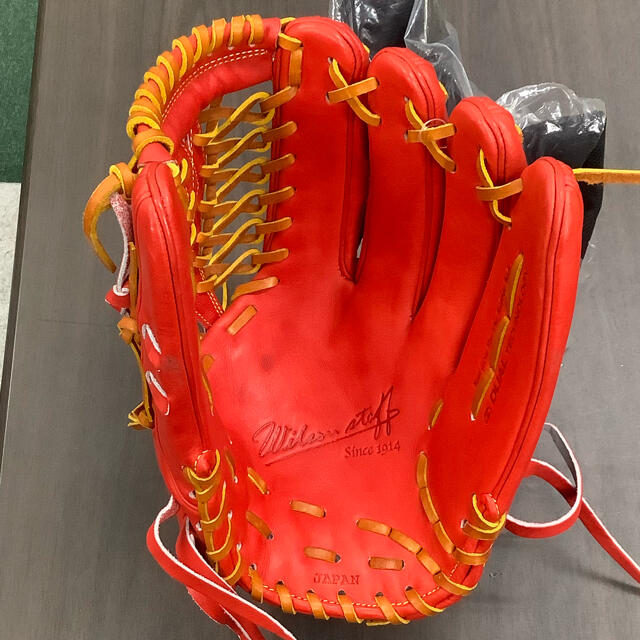 wilson(ウィルソン)のほくそん様専用 スポーツ/アウトドアの野球(グローブ)の商品写真