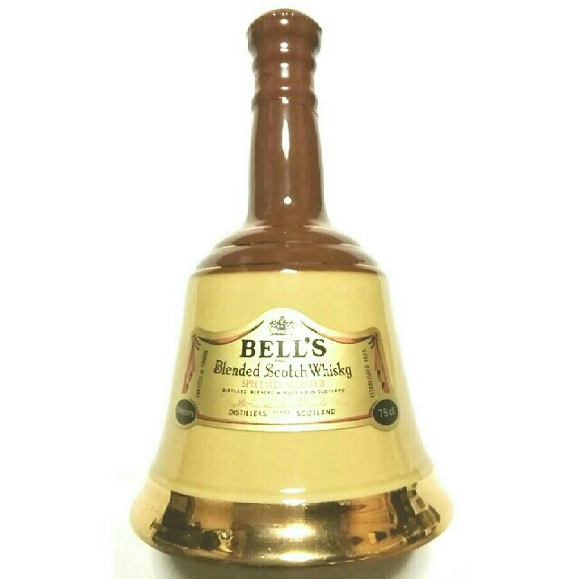大人気のスコッチウイスキー (BELL.S) フルボトル 未開封品 激安 食品/飲料/酒の酒(ウイスキー)の商品写真