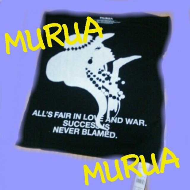 MURUA(ムルーア)のMURUA ビジューTシャツ レディースのトップス(Tシャツ(半袖/袖なし))の商品写真