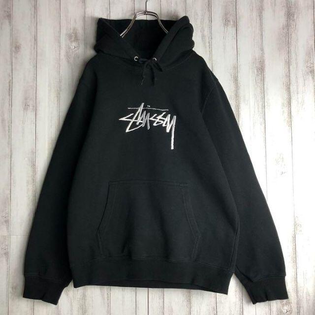 【即完売モデル】 STUSSY センター 刺繍ロゴ パーカー 入手困難 1