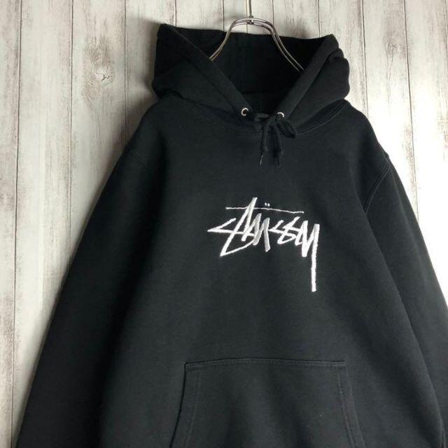 【超希少カラー】STUSSY センター刺繍ロゴ 即完売モデル 入手困難 パーカー