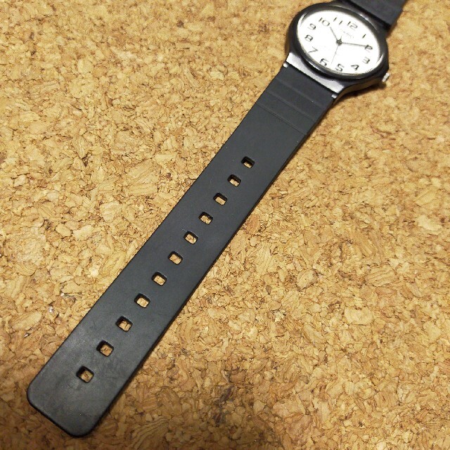 CASIO(カシオ)の★美品★電池新品　CASIO MQ-24 カシオスタンダード　チープカシオ メンズの時計(腕時計(アナログ))の商品写真