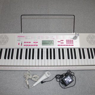 CASIO 電子ピアノ LK-121