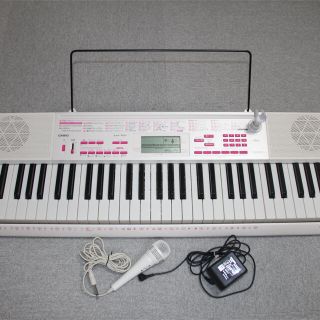 カシオ(CASIO)のCASIO  電子ピアノ  LK-121(電子ピアノ)