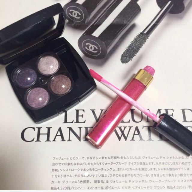 CHANEL(シャネル)のシャネル💓シャドウグロスセット コスメ/美容のベースメイク/化粧品(アイシャドウ)の商品写真