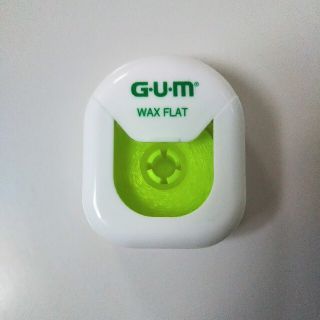 サンスター(SUNSTAR)のサンスター GUM デンタルフロス フラットタイプ 50m(歯ブラシ/デンタルフロス)