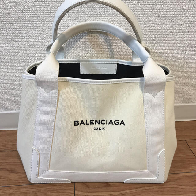 バレンシアガ　キャンバス　トートバック