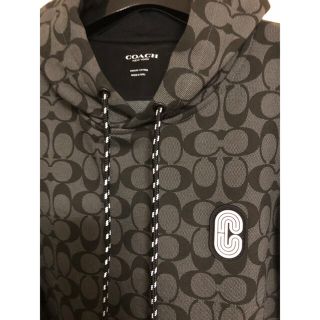 コーチ(COACH)の【美品】COACH ロゴパーカー Mサイズ(パーカー)