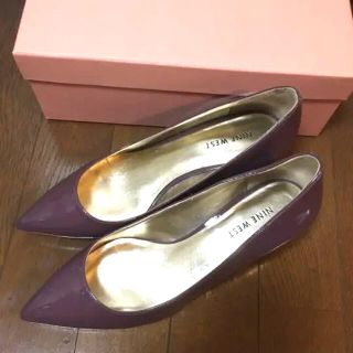 ナインウエスト(NINE WEST)のナインウエスト　NINE WEST パンプス　エナメル　パープル　24.5㎝(ハイヒール/パンプス)