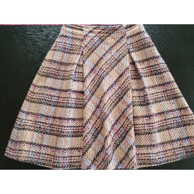 Rose Tiara(ローズティアラ)のローズティアラ　スカート　大きいサイズ46 レディースのスカート(ひざ丈スカート)の商品写真