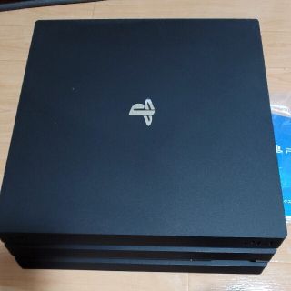 プレイステーション4(PlayStation4)のSONY PS4 Pro 本体  CUH-7000BB01　(家庭用ゲーム機本体)