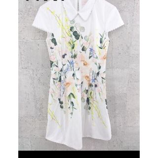 テッドベイカー(TED BAKER)のTED BAKER テッドベイカー 花柄 半袖 膝丈 ワンピース サイズ1 (ひざ丈ワンピース)